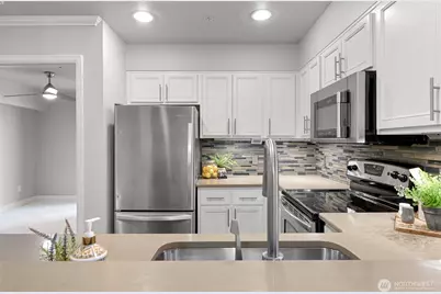 960 Harris Avenue #305, Bellingham, WA 98225 - Photo 13