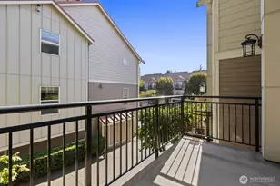 12721 SE 41st Pl, Bellevue, WA 98006 - Photo 7