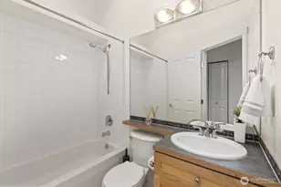 12721 SE 41st Pl, Bellevue, WA 98006 - Photo 15