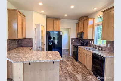 205 Lake View Drive, Quilcene, WA 98376 - Photo 17