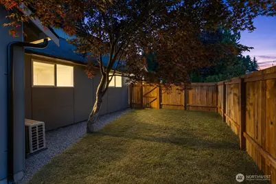 2531 Monroe Avenue, Everett, WA 98203 - Photo 29