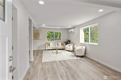 2531 Monroe Avenue, Everett, WA 98203 - Photo 3