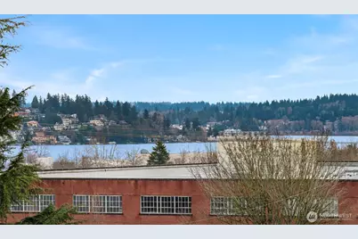 5829 NE 75th Street #A444, Seattle, WA 98115 - Photo 1