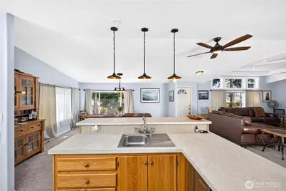 12953 Marihugh Road, Mount Vernon, WA 98273 - Photo 17