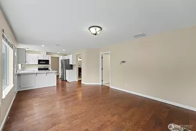 19307 73rd Avenue E, Spanaway, WA 98387 - Photo 17