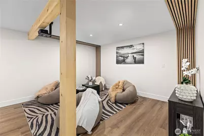 20921 W Richmond Road, Bothell, WA 98021 - Photo 27