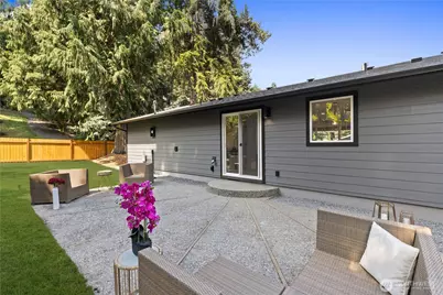 20921 W Richmond Road, Bothell, WA 98021 - Photo 35