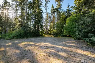 637 Cranberry Dr, Oak Harbor, WA 98277 - Photo 29