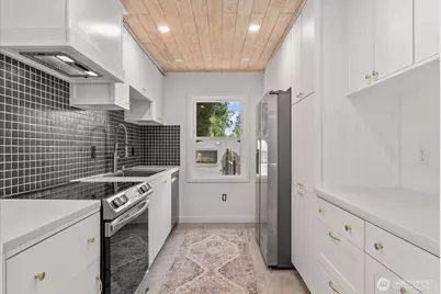 7033 S 126th Street, Seattle, WA 98178 - Photo 13
