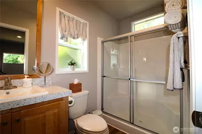 18100 36th Avenue S #389, SeaTac, WA 98188 - Photo 21