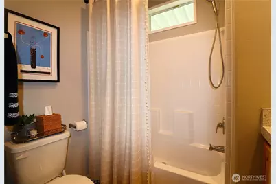 18100 36th Avenue S #389, SeaTac, WA 98188 - Photo 19