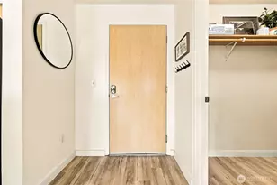 424 N 85th St, Seattle, WA 98103 - Photo 3