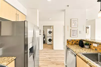 424 N 85th Street #308, Seattle, WA 98103 - Photo 11