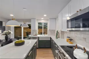 12520 24th Ave NE, Seattle, WA 98125 - Photo 11