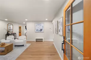 12520 24th Ave NE, Seattle, WA 98125 - Photo 3