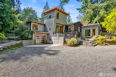 7641 NE North Street, Bainbridge Island, WA 98110 - Photo 1