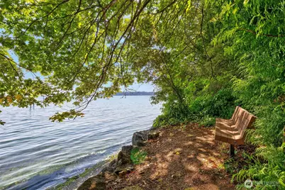 7641 NE North Street, Bainbridge Island, WA 98110 - Photo 39