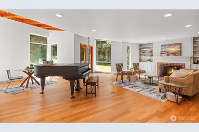 7641 NE North Street, Bainbridge Island, WA 98110 - Photo 13