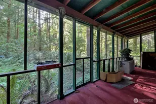 832 N Lake Cushman Rd, Hoodsport, WA 98548 - Photo 9