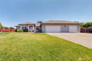 1916 SE Clover Ct, College Place, WA 99324 - Photo 1