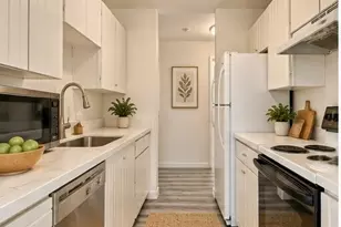 15144 65th Ave S, Tukwila, WA 98188 - Photo 9