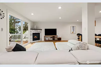 13142 Holmes Point Drive NE, Kirkland, WA 98034 - Photo 9