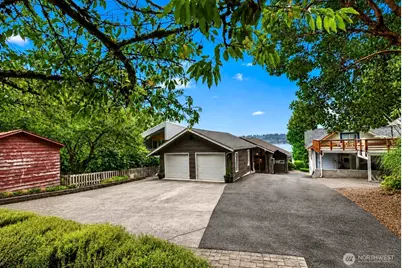 13142 Holmes Point Drive NE, Kirkland, WA 98034 - Photo 35
