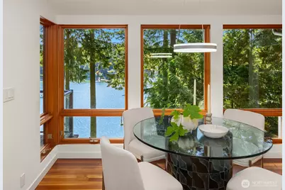 11515 Blue Heron Lane NE, Bainbridge Island, WA 98110 - Photo 17
