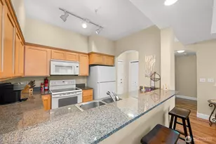 251 W Bakerview Rd, Bellingham, WA 98226 - Photo 9