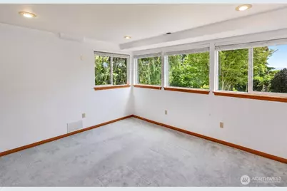 3703 Federal Avenue, Everett, WA 98201 - Photo 29