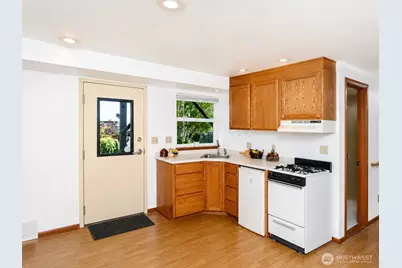3703 Federal Avenue, Everett, WA 98201 - Photo 27