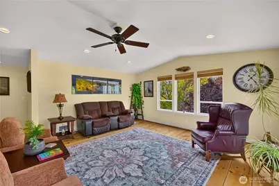 776 Shelter Bay Drive, La Conner, WA 98257 - Photo 7