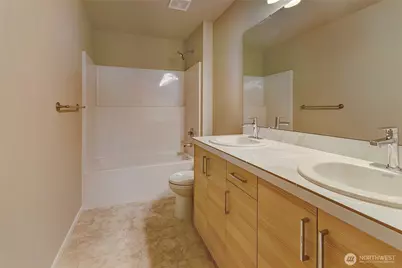 18205 37th Avenue Ct E, Tacoma, WA 98446 - Photo 21