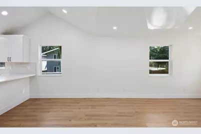 1710 SW 106th Street, Seattle, WA 98146 - Photo 5