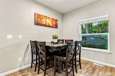 319 SE Highland Park Drive, College Place, WA 99324 - Photo 11