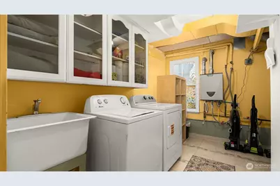 10015 68th Avenue S, Seattle, WA 98178 - Photo 27