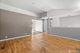 18711 82nd Ave NE, Kenmore, WA 98028 - Photo 5