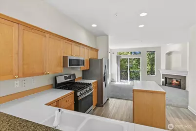 9217 122nd Court NE #112, Kirkland, WA 98033 - Photo 5