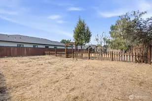 2421 Plaza Way, Walla Walla, WA 99362 - Photo 29