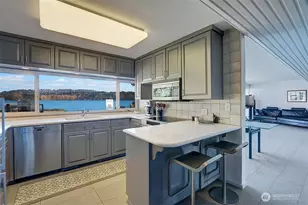 4456 Ferncroft Rd, Mercer Island, WA 98040 - Photo 7