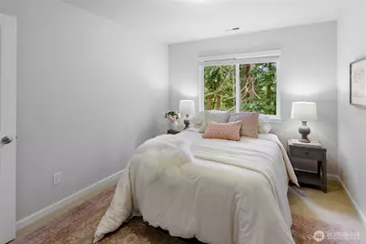 13844 La Vigne Court NE, Bainbridge Island, WA 98110 - Photo 27
