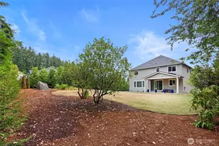 13844 La Vigne Ct NE, Bainbridge Island, WA 98110 - Photo 37