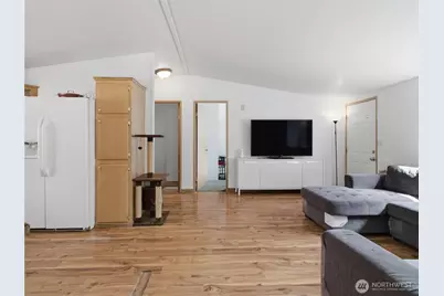 5302 255th Street E, Graham, WA 98338 - Photo 7