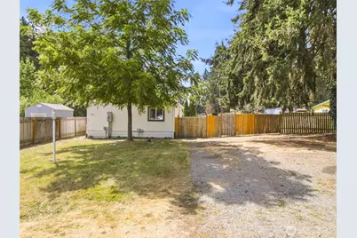 5302 255th Street E, Graham, WA 98338 - Photo 3