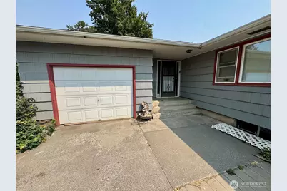 309 E Seventh Street, Waitsburg, WA 99361 - Photo 3