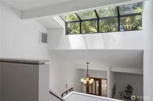 21926 SE 37th St, Sammamish, WA 98075 - Photo 21