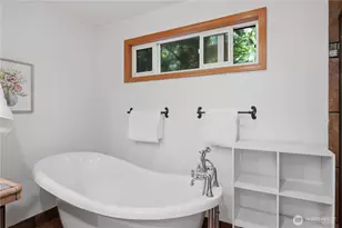 21926 SE 37th St, Sammamish, WA 98075 - Photo 25
