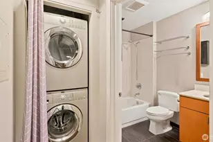 1711 E Olive Wy, Seattle, WA 98102 - Photo 21