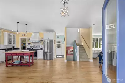 886 Port Susan Terrace Road, Camano Island, WA 98282 - Photo 7