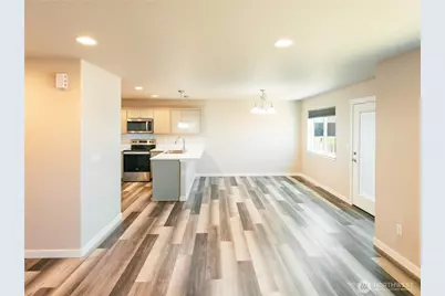 610 Mead Avenue, Everson, WA 98247 - Photo 17